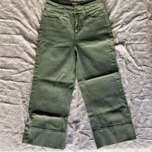 Sky and Sparrow Sage Green Wide Leg Cropped Pants Size 0
